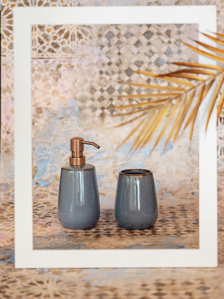 Seifenspender Mod. Sirmione, grau/kupfer, Keramik/ABS, 0.43l, Ø8x17.5 cm  aus Keramik, mit Kupferakzent