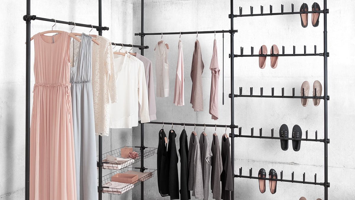 Wohnen_03_2_kleiderschrank_herkules