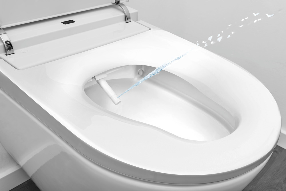 Smart Toilet  Toilettensitz mit randloser Keramik und vielen Funktionen