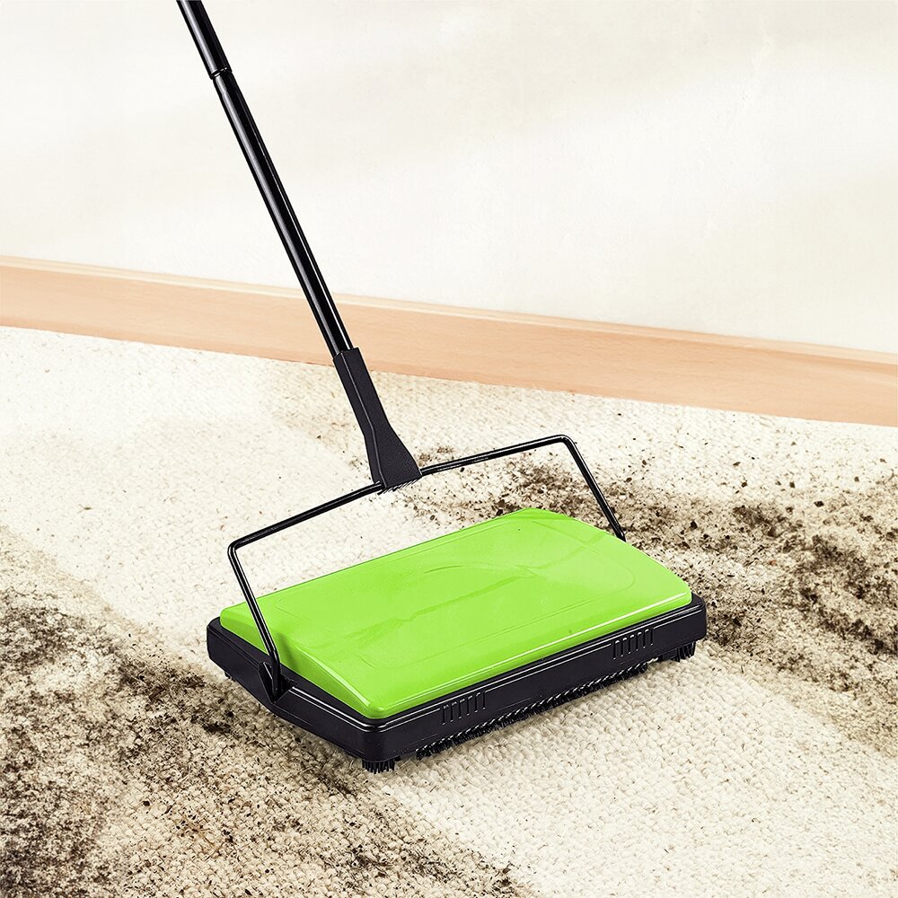 Teppichkehrer Grün  stromloser Betrieb