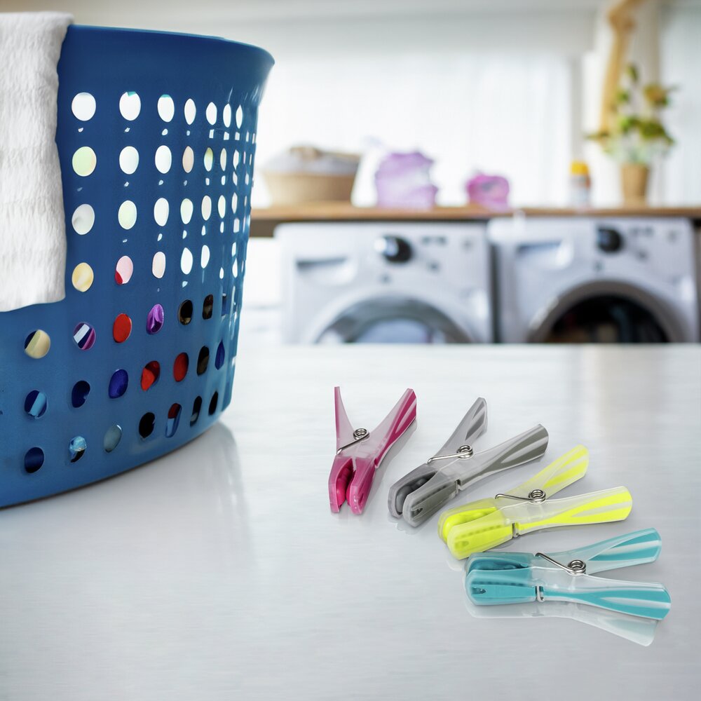 Wäscheklammer Mod. Arrow, 48-teilig  aus farbigem Kunststoff (PP)