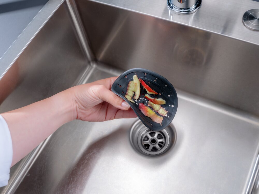 Crépine d'écoulement en silicone Mod. Sava  pour les écoulements d'évier et de lavabo courants