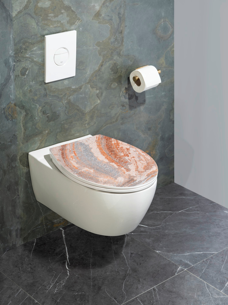 Premium WC-Sitz Mod. Canyon mit Relief  aus antibakteriellem Duroplast, mit Absenkautomatik