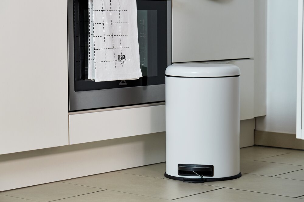 Treteimer Mod. Leman Easy Close Weiß  20 Liter