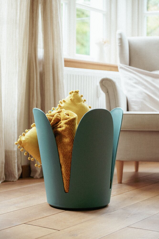 Badhocker Mod. Comiso Petrol matt  belastbar bis 180 kg