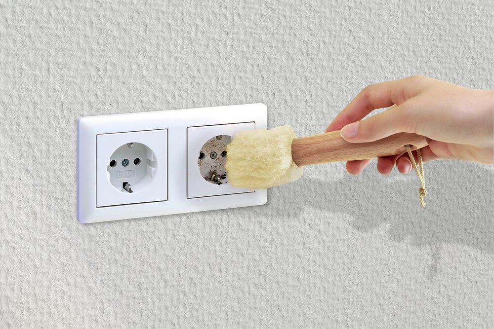 Steckdosen-Reiniger Mod. Poly  für alle handelsüblichen Steckdosen geeignet