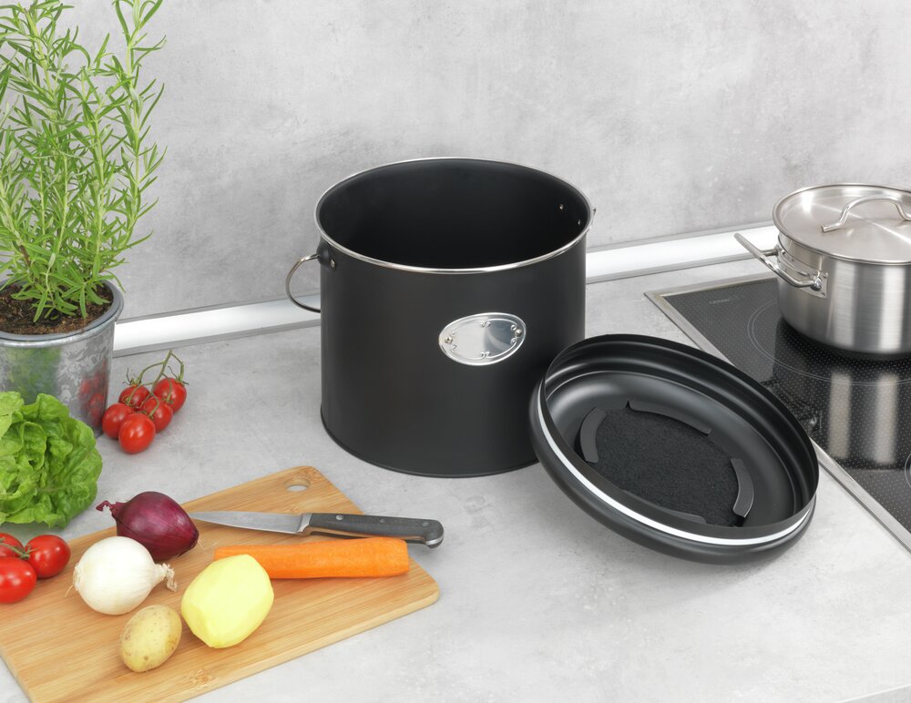 Seau à compost Mod. Nero 6 L  avec 3 filtres à charbon actif de rechange