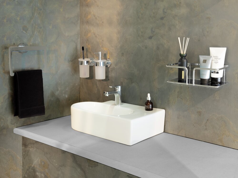 UV-Loc® Seifenspender Mod. Maribor Befestigen ohne Bohren mit innovativem Klebesystem