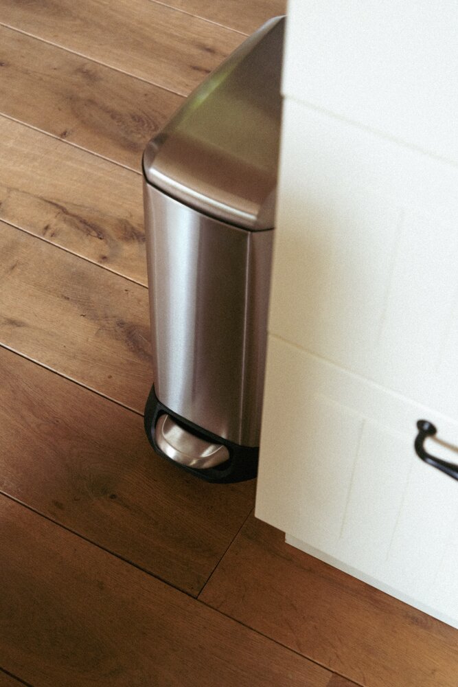 Treteimer Mod. Design 20 L, Easy-Close, Edelstahl  mit herausnehmbarem Einsatz