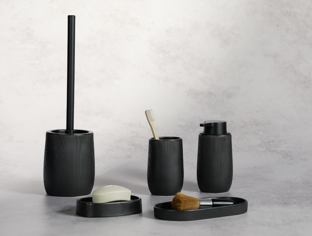 Badaccessoires nach Farben entdecken