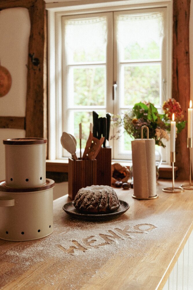 Küchenrollenhalter Mod. Gina  massive Qualität