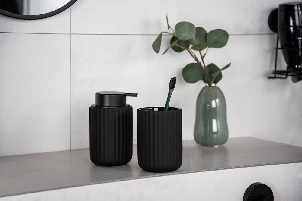 Keramische zeepdispenser Belluno Zwart